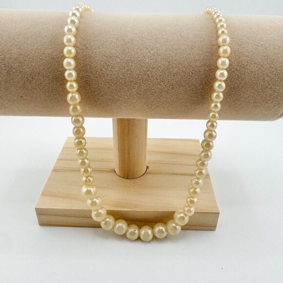 Vintage Faux Pearl Bracelet & Necklace Set Glamour Formal Timeless Retro - Picture 9 of 11